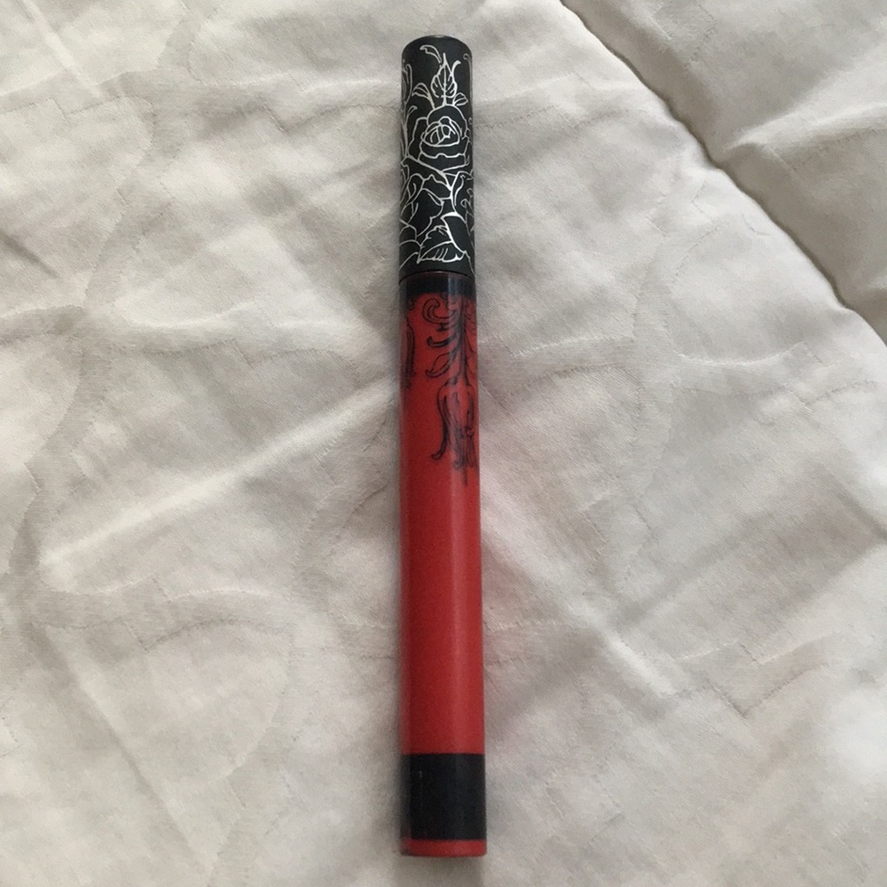 KAT VON D liquid lipstick